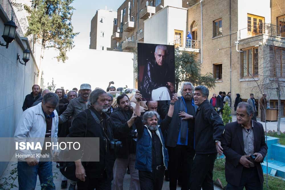 مراسم تشییع پیکر محمد زرین‌دست/تصاویر