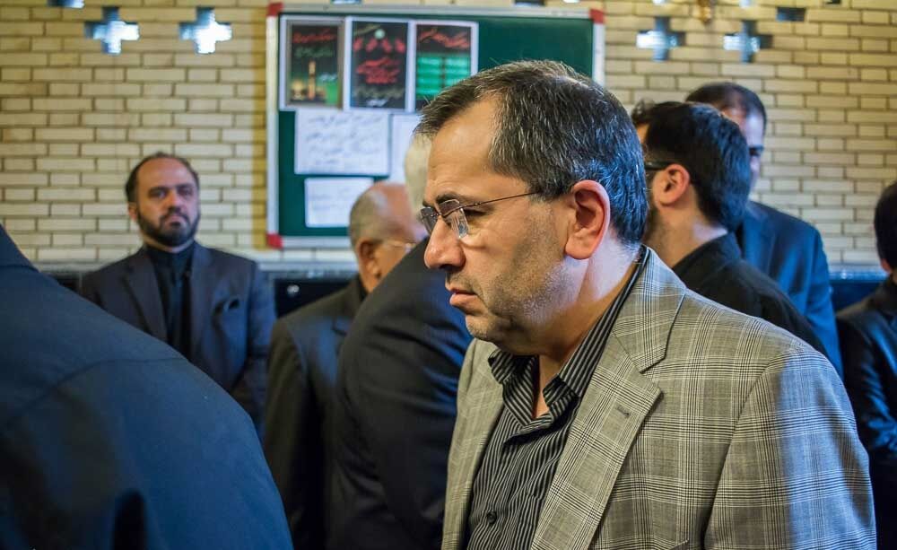 مراسم ترحیمی با حضور ظریف