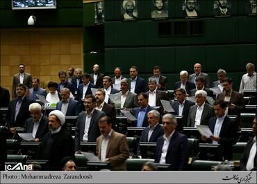 تصاویری از سوگند خوردن نمایندگان