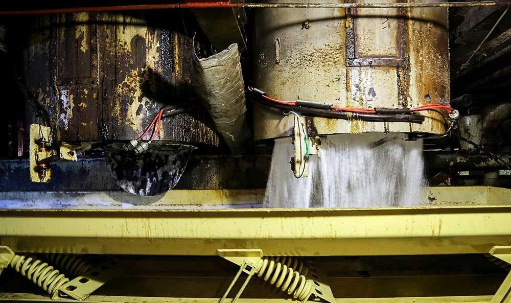 چغندر اینگونه شکر می‌شود/تصاویر