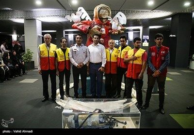 رونمایی از تندیس فرشته نگهبان/تصاویر