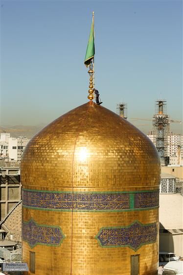 شستشوی گنبد منور رضوی+تصاویر