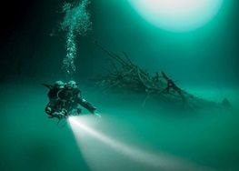 رودخانه‌ای زیر آب!/عکس