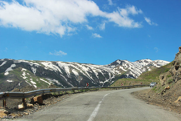 طبیعت بهاری درشمشک‌ودیزین/عکس