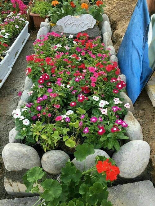 مزار کیارستمی در لواسان/عکس