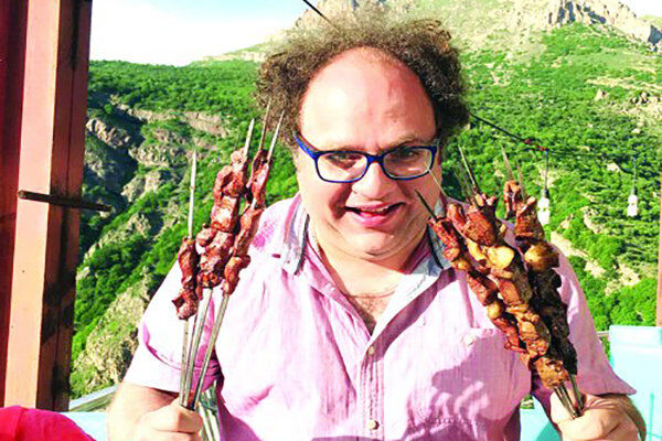 «تستر» ایرانی:پول می‌گیرم غذا می‌خورم!