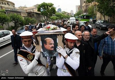تشییع پیکر فیروز زنوزی جلالی/تصاویر