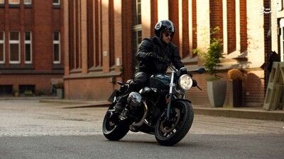 تصاویر رونمایی موتورسیکلت جدید BMW