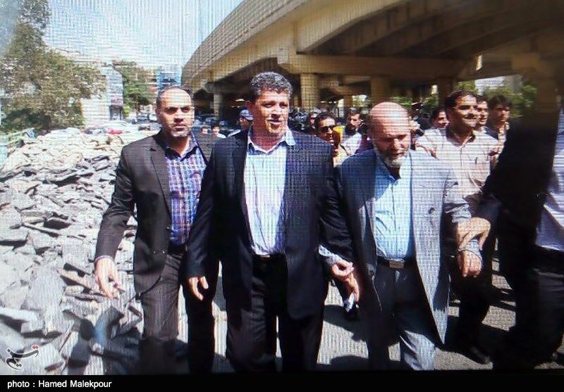 تصاویر ورود مهدی هاشمی به اوین