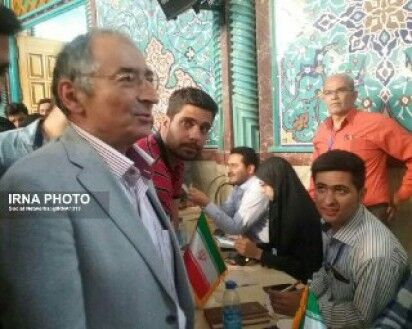 حضور زیباکلام در انتخابات/ عکس