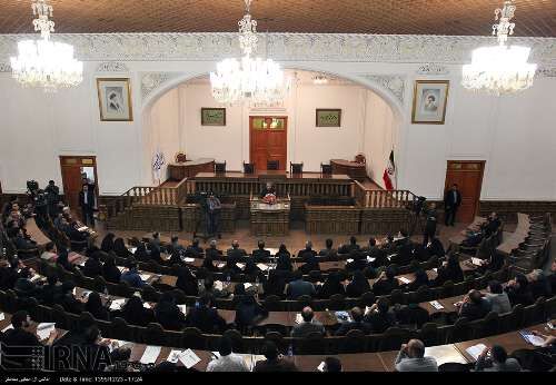 نشست خبری رئیس مجلس/تصاویر