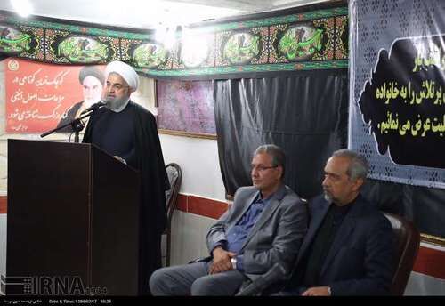 بازدید روحانی از معدن یورت/تصاویر