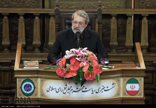 نشست خبری رئیس مجلس/تصاویر