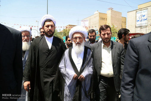حضورشخصیت‌ها در راهپیمایی/تصاویر