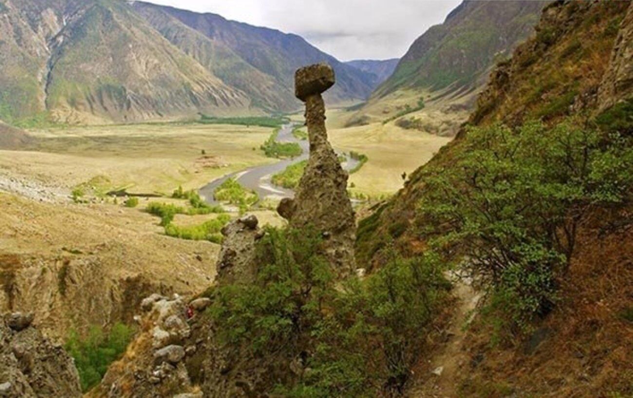 تصاویری از سنگ‌های قارچی
