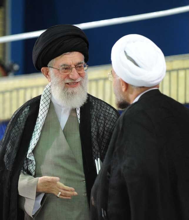 تصاویرتنفیذحکم‌ریاست‌جمهوری‌روحانی
