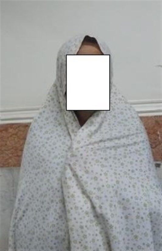 دزدی از امامزاده‌ها با چادر زنانه+عکس