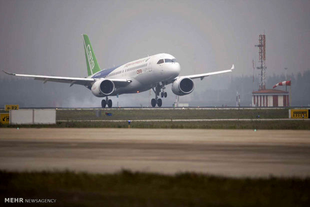 تولید اولین هواپیمای مسافربری چینی‎/تصاویر