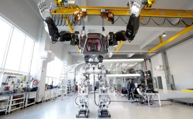 آزمایش ربات انسان نما در کره جنوبی/تصاویر