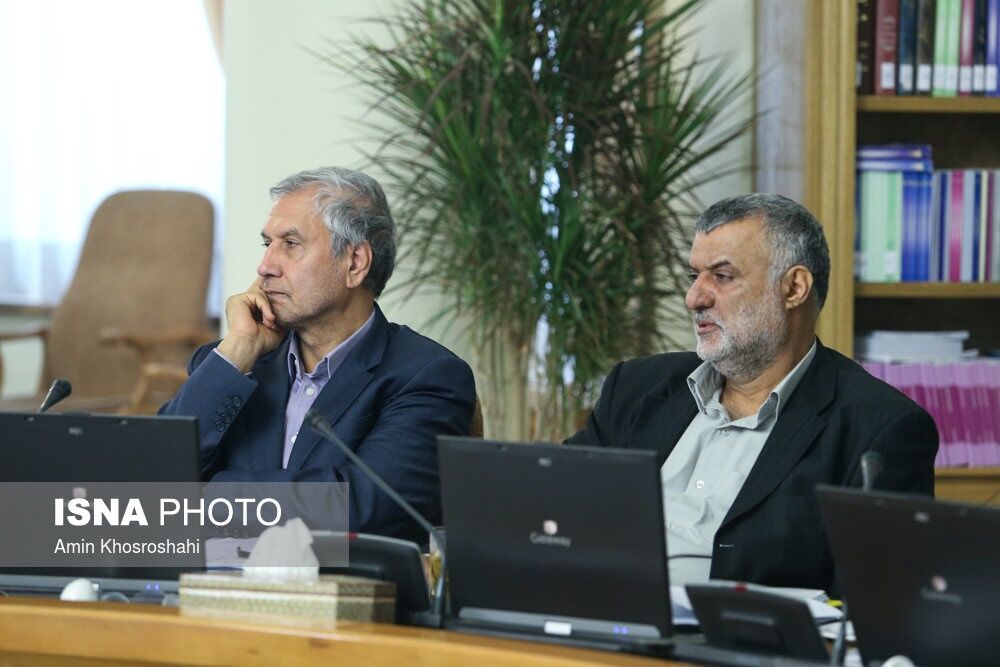 جلسه هیات دولت با حضور وزرای جدید