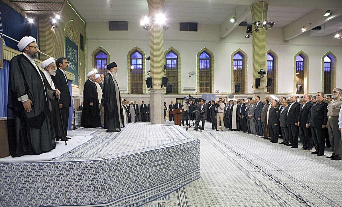تصاویرتنفیذحکم‌ریاست‌جمهوری‌روحانی