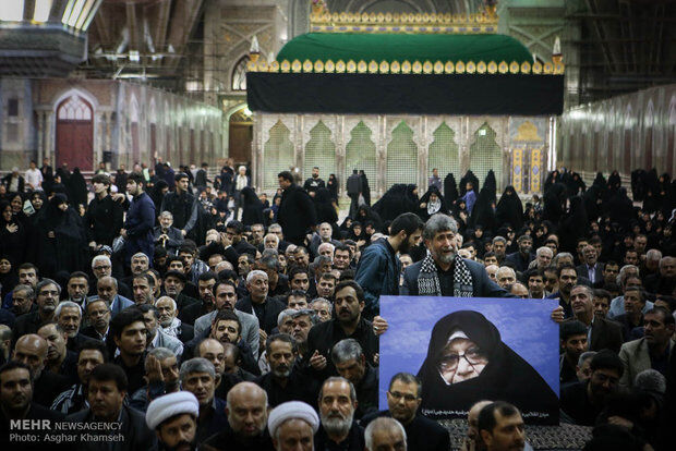 تشییع پیکر بانو حدیدچی/تصاویر