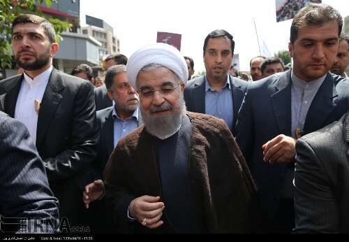 روحانی در راهپیمایی روز قدس/تصاویر