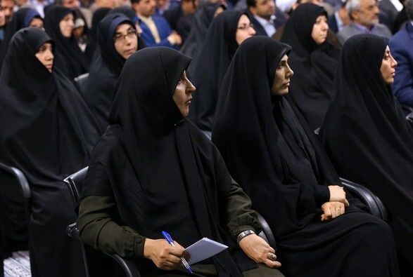 تصاویردیدار مجلس دهمی‌ها با رهبری