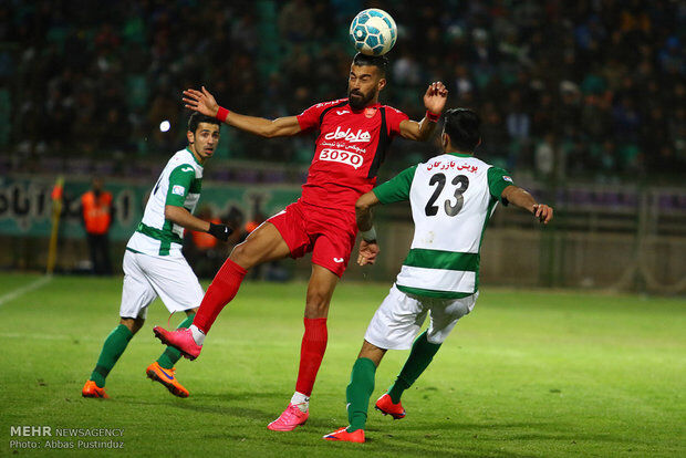 دیدار ذوب آهن و پرسپولیس/تصاویر