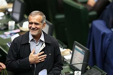 تصاویری ازجلسه پرحاشیه مجلس