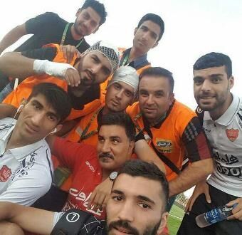 عکس یادگاری با سرشکسته ها!