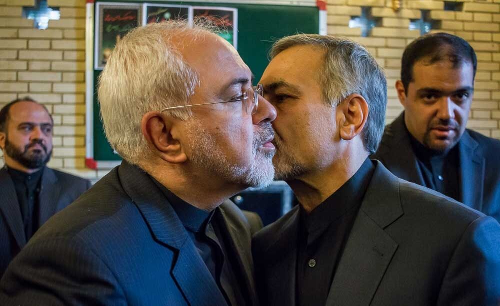 مراسم ترحیمی با حضور ظریف