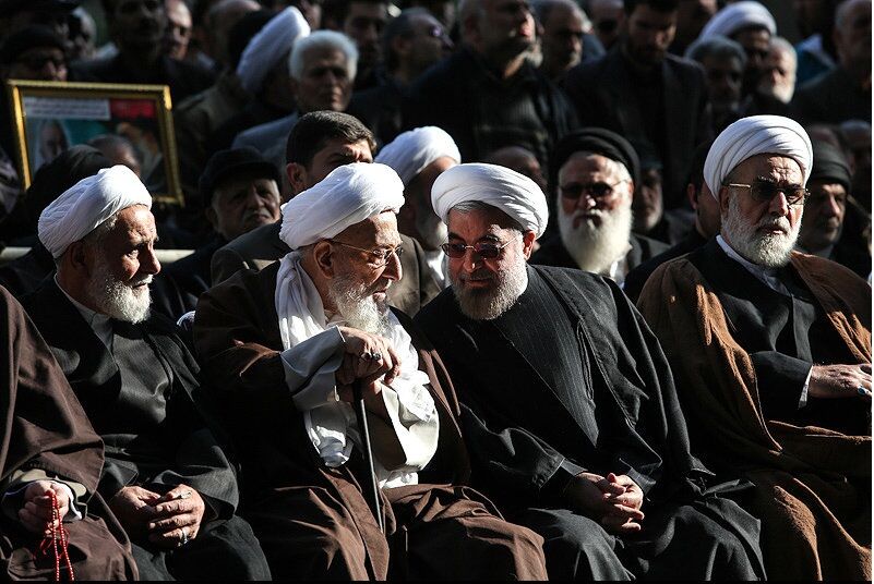 روحانی در تشییع پیکر عسگراولادی/عکس