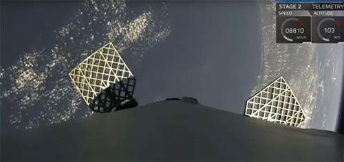 انفجار موشک فالکون۹ هنگام فرود