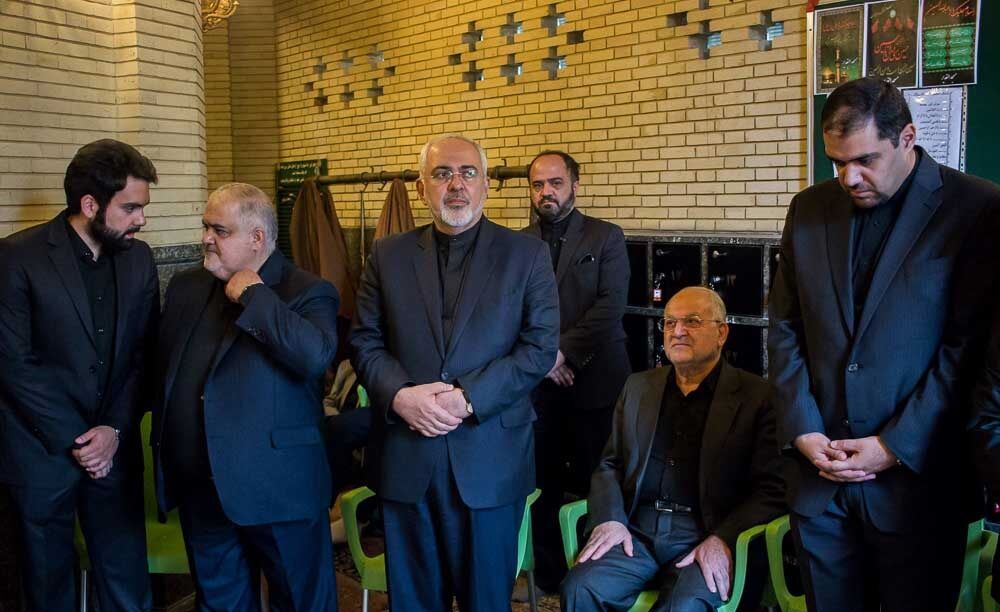 مراسم ترحیمی با حضور ظریف