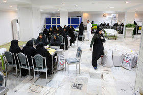 تصاویر آماده‌سازی غذای‌متبرک درحرم رضوی‎