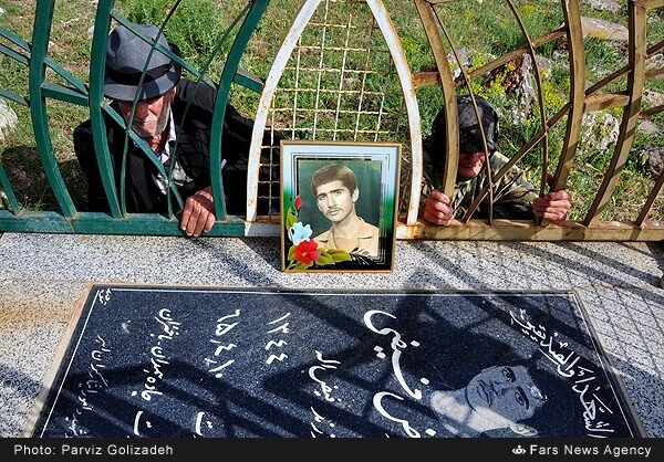 زندگی خانواده شهید در کانکس /تصاویر