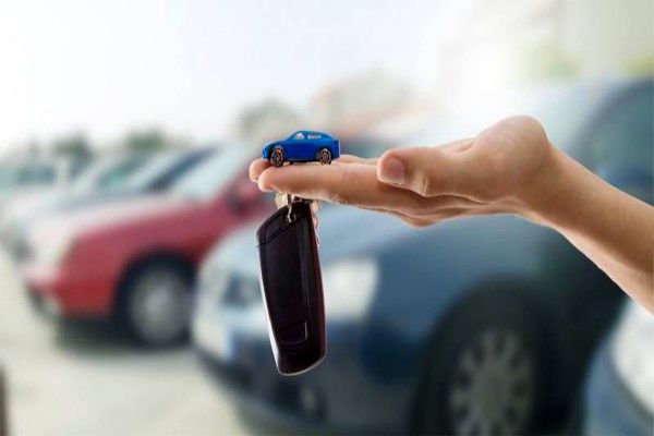 فرار خریداران از بازار خودرو