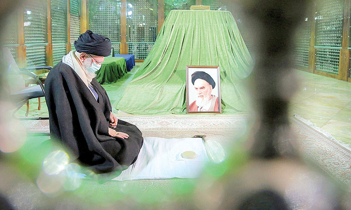 حضور رهبر انقلاب در مرقد امام خمینی(ره)